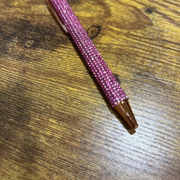 Pink Rhinestone Pen - Picture 2 of 2